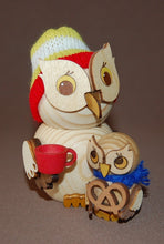 Laden Sie das Bild in den Galerie-Viewer, Mini-Eule Weihnachtsmarktbesuch