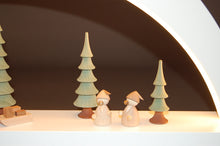 Laden Sie das Bild in den Galerie-Viewer, Moderner LED-Stern-Schwibbogen weiß Weihnachtsmann