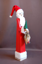 Laden Sie das Bild in den Galerie-Viewer, Räuchermann groß Weihnachtsmann