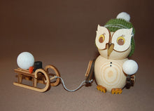 Laden Sie das Bild in den Galerie-Viewer, Mini-Eule Schlitten